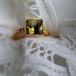 Jessica Elliott Green Crystal Rope Band Ring Sz 6